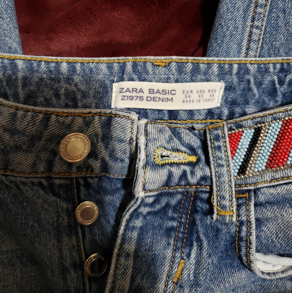 Zara vintage boyfriend style jeans